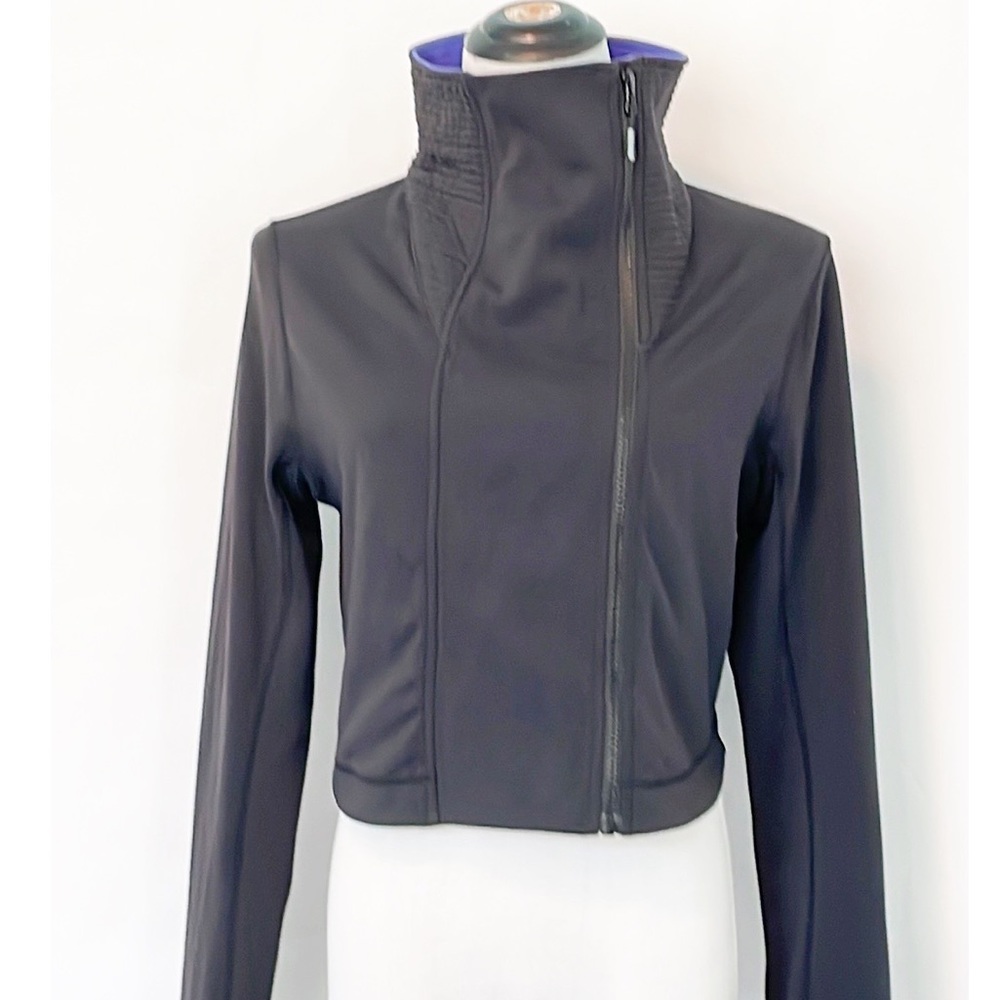 Lululemon Principle Cropped Jacket (10) - Picture 3 of 13